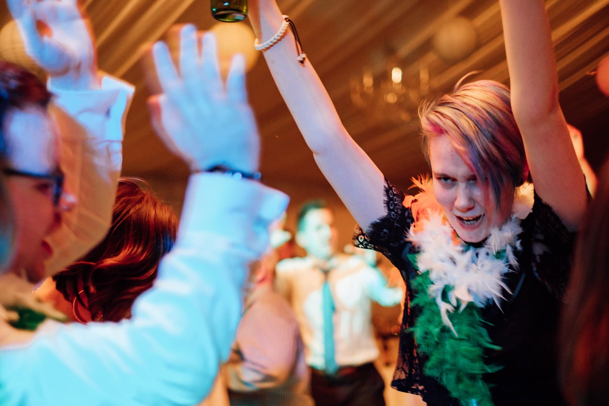 wedding guests dancing