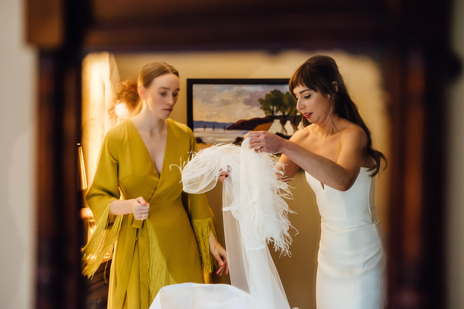 Bridal preparations at a Mount Druid wedding